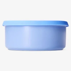 Blue ceramic food container with silicone lid - 19 cm