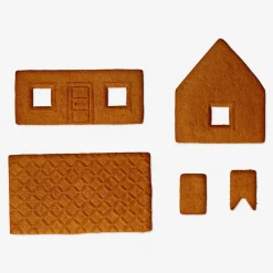 DIY gingerbread house