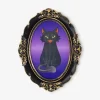 Haunted picture in oval frame - 34 cm