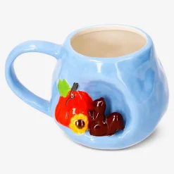 Mug with embossed autumn motif - 450 ml