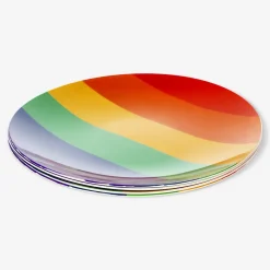 Plastic plates. 4 pcs