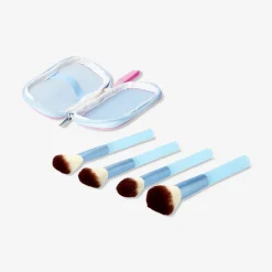 Set of makeup brushed in mesh pouch - 4 pcs