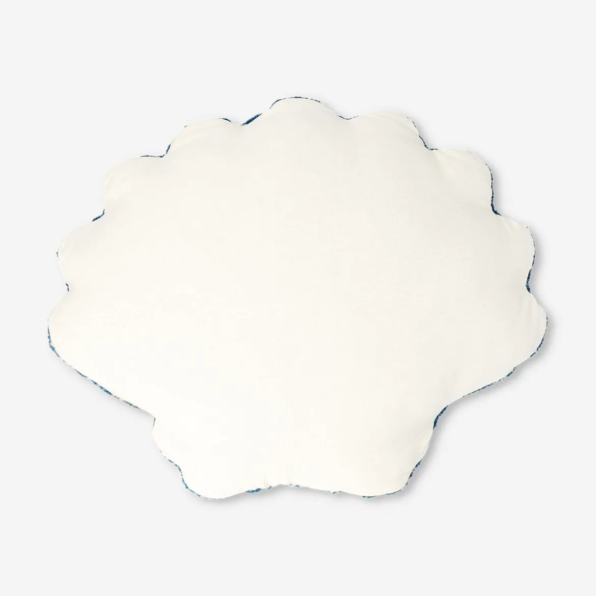 Shell cushion - 32x39 cm
