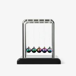 Small Newton's cradle - Oil slick