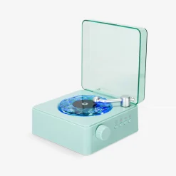 Wireless speaker as vinyl player with light